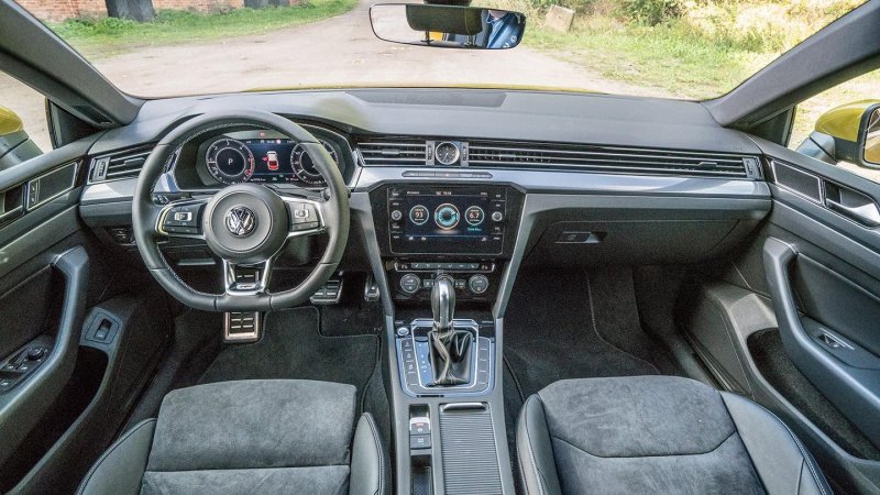 Volkswagen Arteon r-line салон