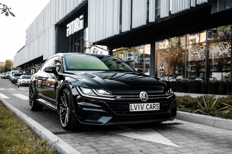Volkswagen Arteon черный