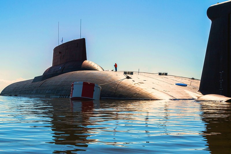 АПЛ акула проекта 941 Дмитрий Донской