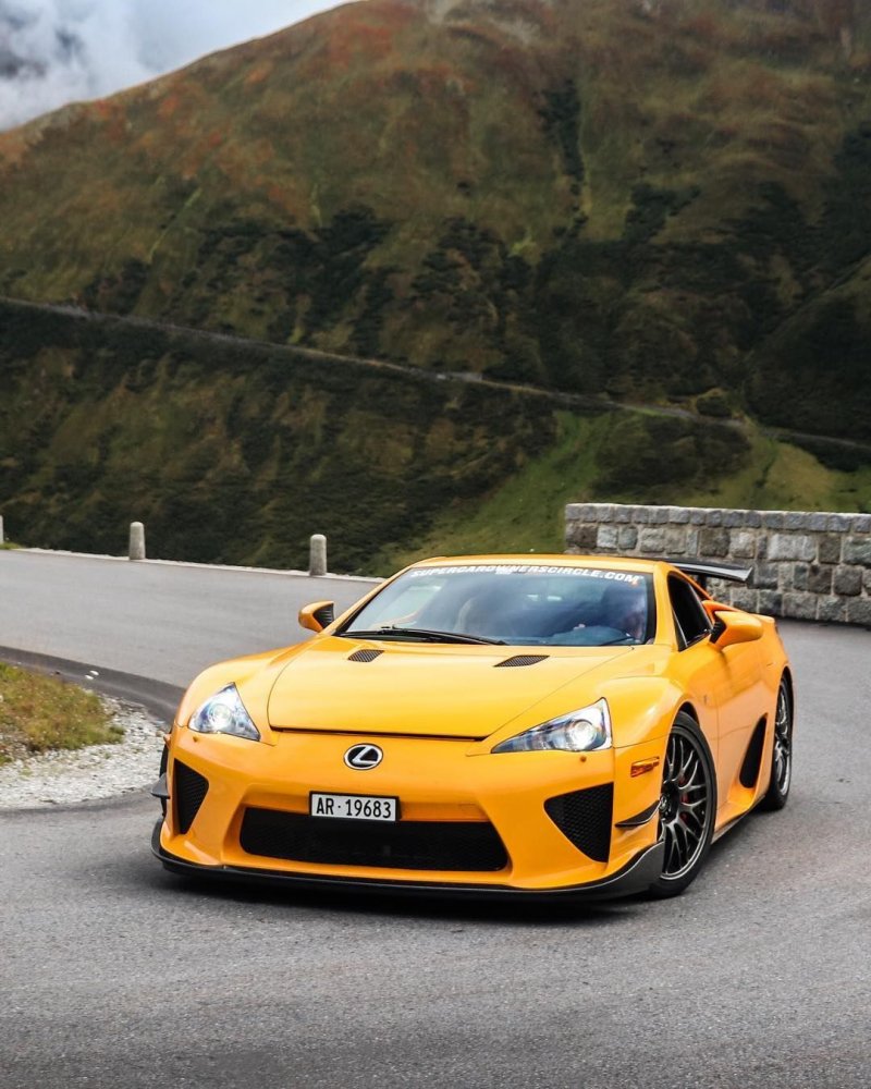 Lexus LFA