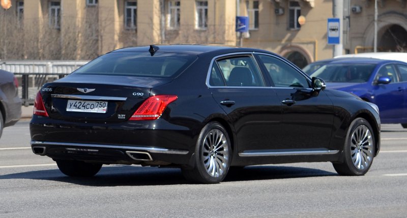 Bentley Дженезис