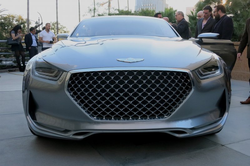 Bentley Flying Spur универсал