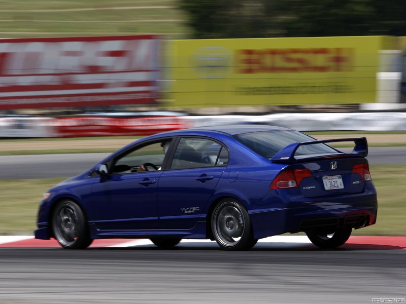 Honda Civic 4d Tuning черная