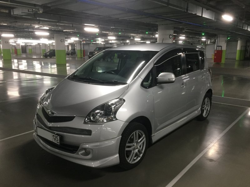 Toyota Ractis 2014