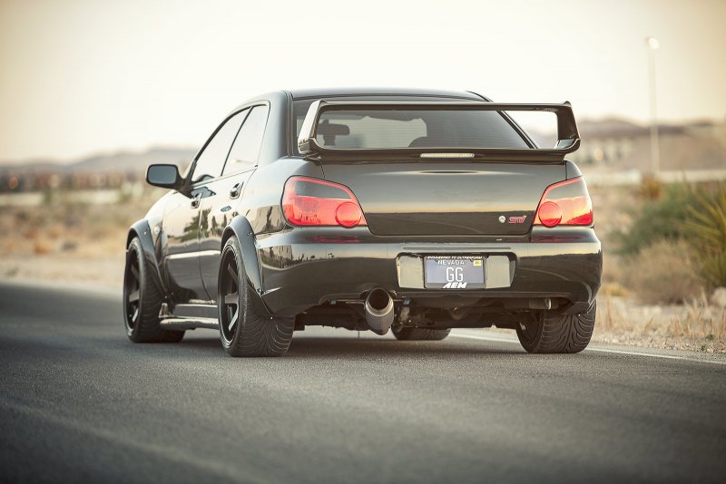 Subaru Impreza WRX STI 2004 выхлоп