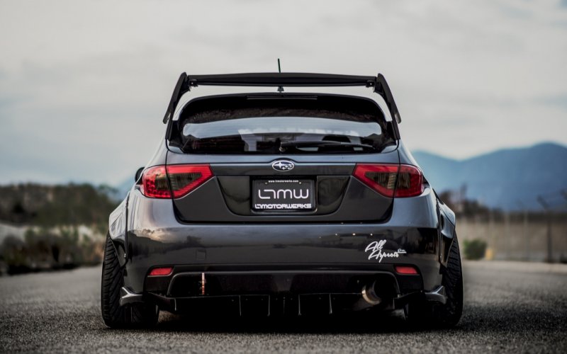 Subaru WRX STI хэтчбек Widebody