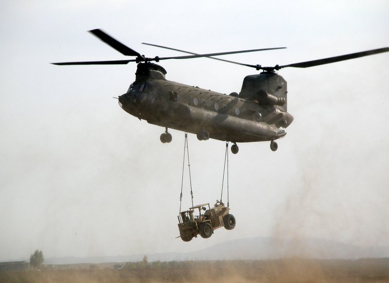 Ми 26 Ch-47 Chinook