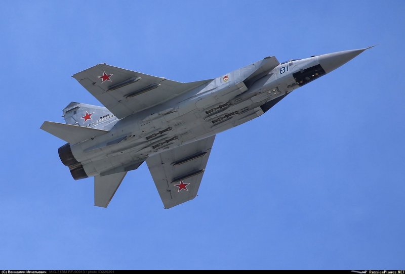 Миг-59 лёгкий истребитель пятого поколения