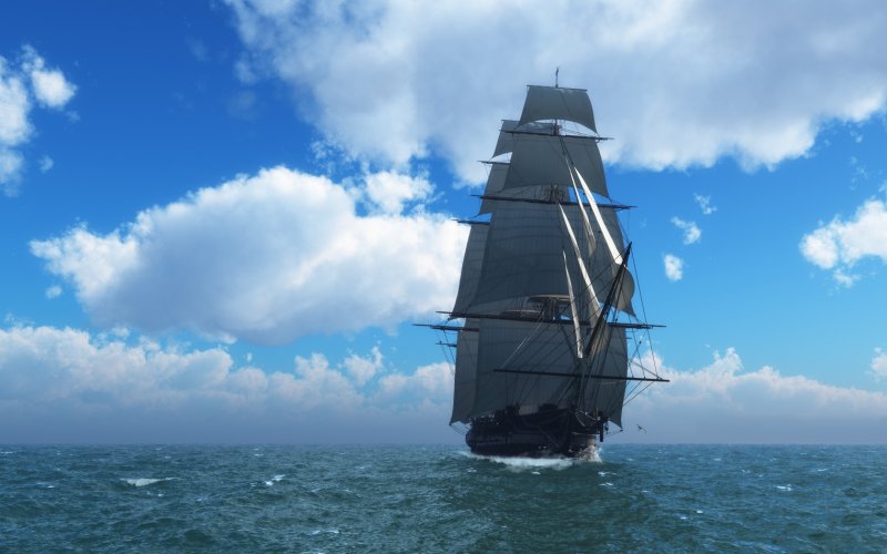 Корабль плывет в море