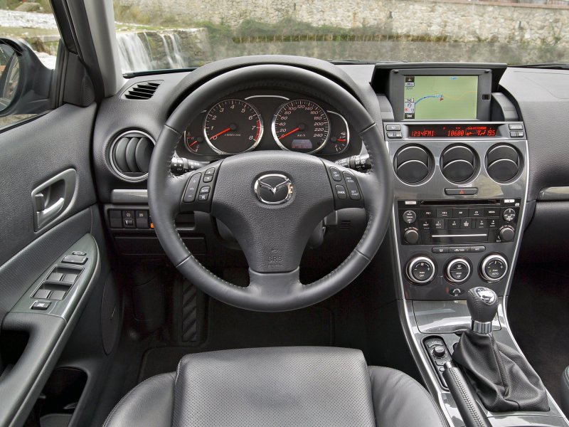 Mazda 6 MPS салон