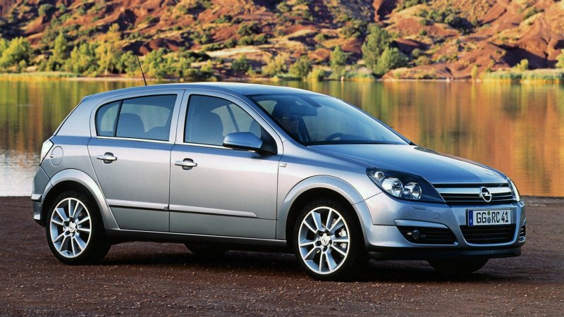 Opel Astra h (2004-2007)