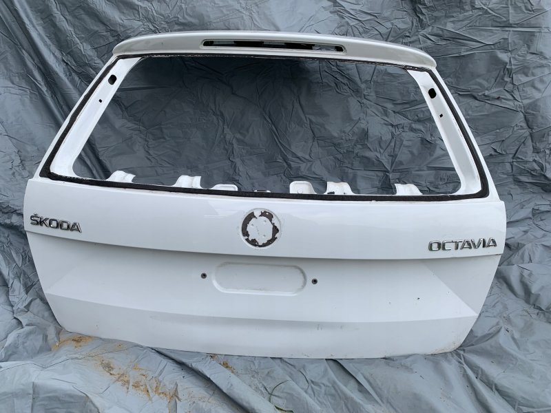 Дверь багажника Skoda Octavia a5