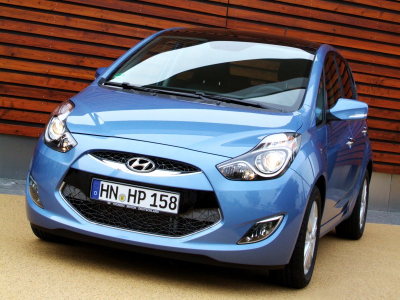 Hyundai ix20 2010 года
