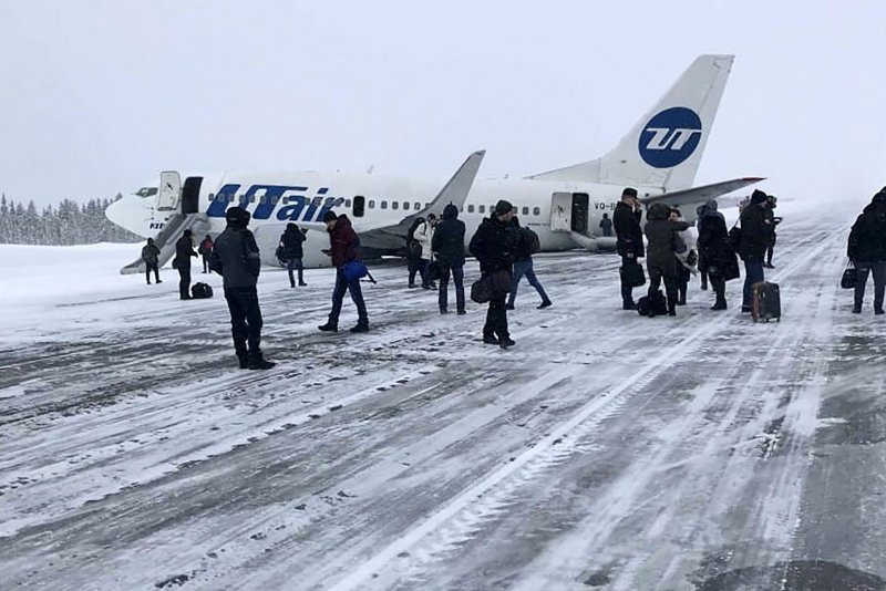 ЮТЭЙР жесткая посадка Усинск