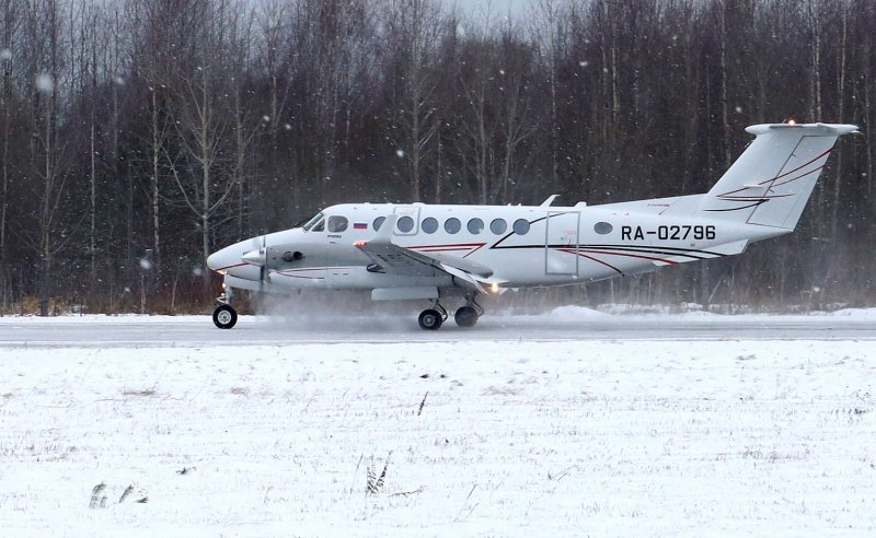 Як-40 Боровичи