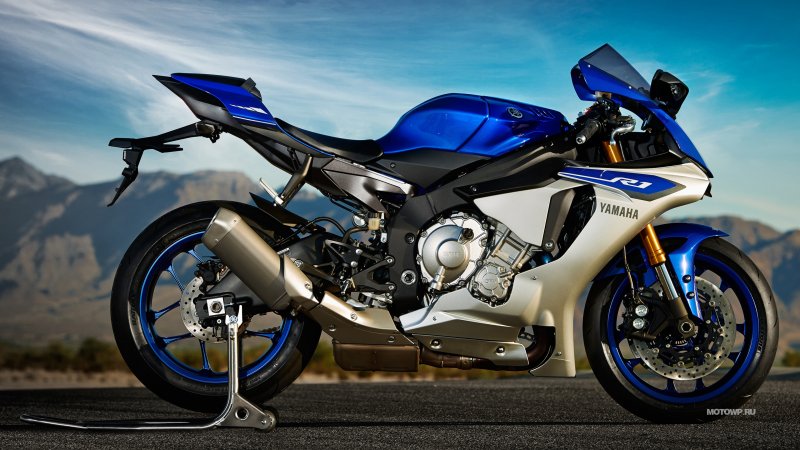 Yamaha r1