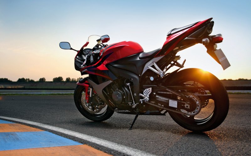 Мотоцикл Honda CBR 600
