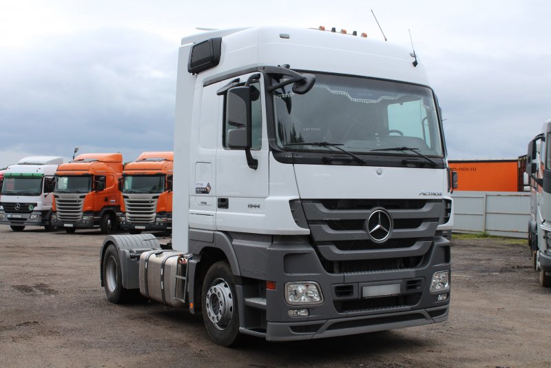 Mercedes Benz Actros 1844