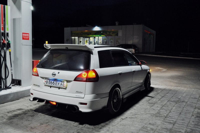 Nissan Wingroad 11