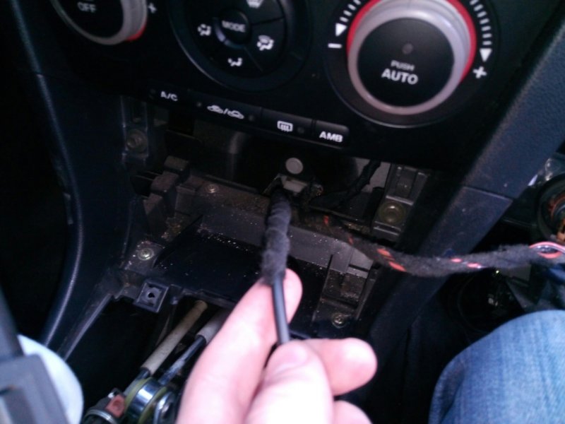 Аукс Мазда 3 2006