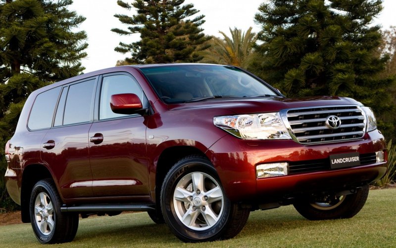 Toyota Land Cruiser 2012