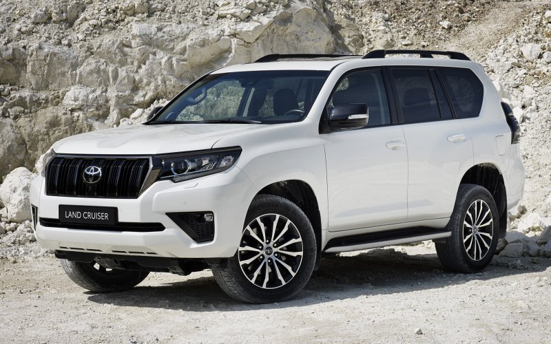 Toyota Land Cruiser 2011