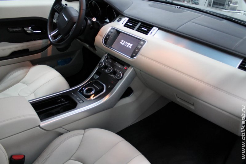 Range Rover Evoque салон