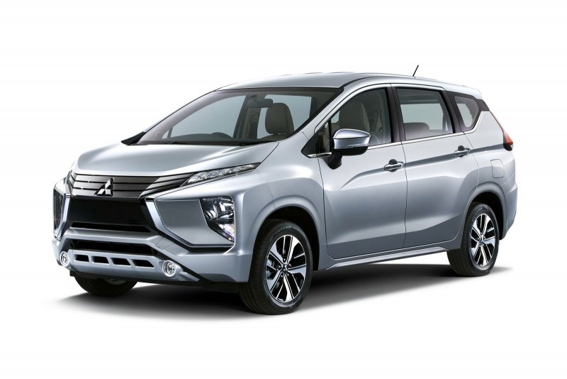Mitsubishi Outlander 7 местный
