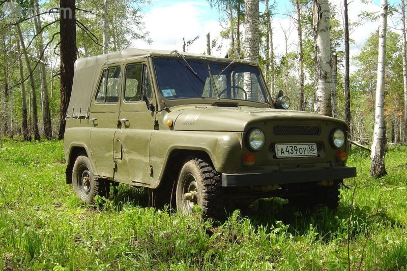 УАЗ 469 на автомате