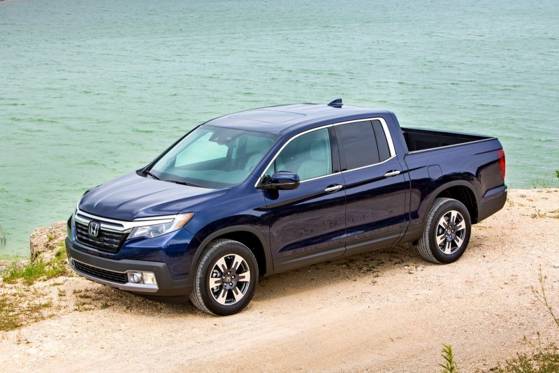 Пикап Honda Ridgeline 2020