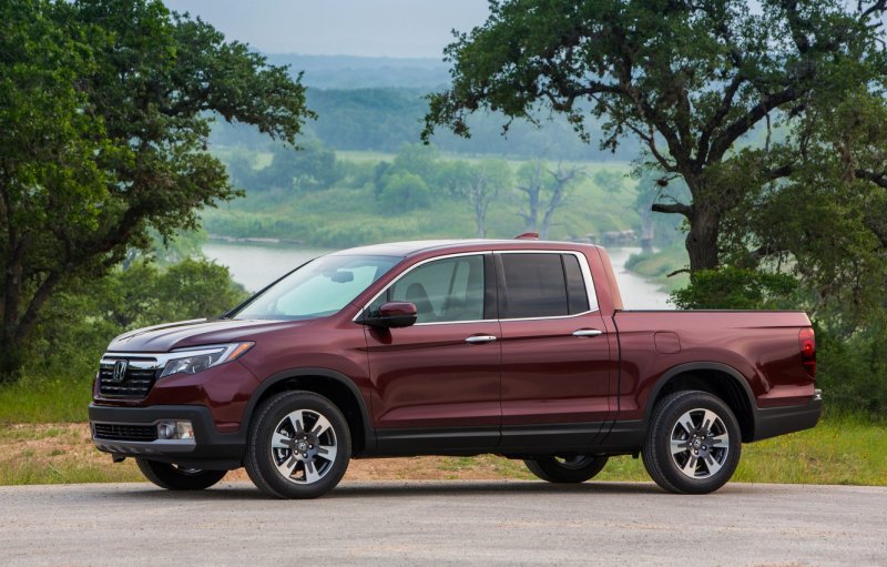Пикап Honda Ridgeline 2020