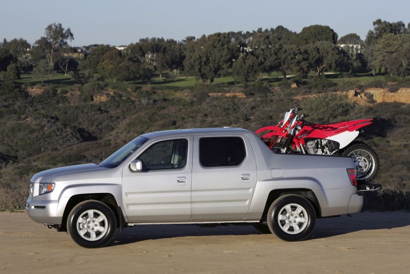Honda Ridgeline pick-up 2005