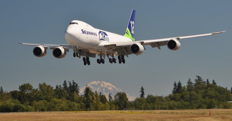 Самолёт Boeing 747