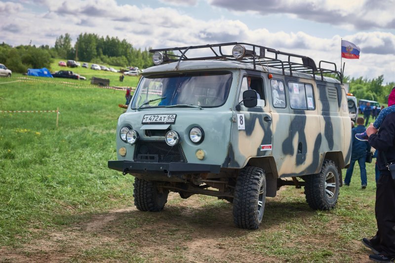 УАЗ-452 внедорожник