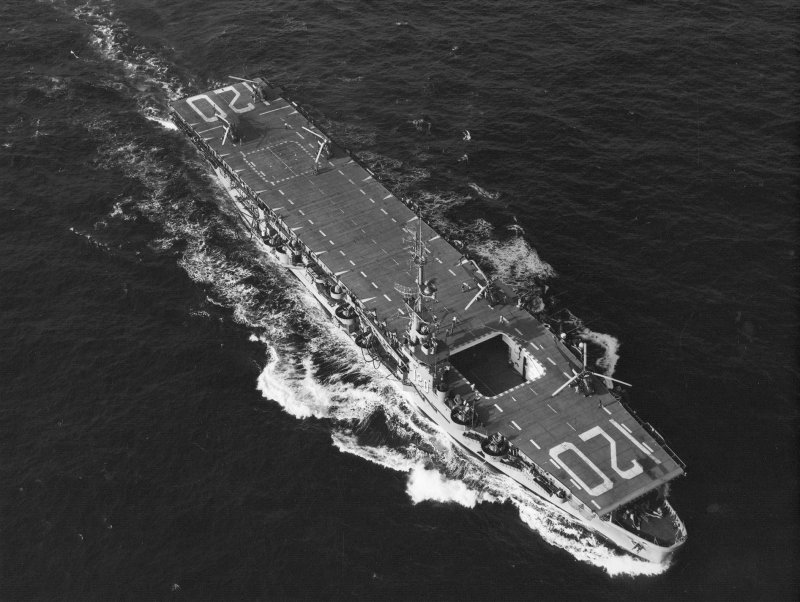 Эскортный авианосец _USS kasaan Bay (1943) (CVE-69)
