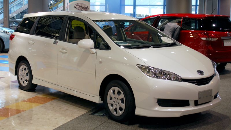 Toyota Wish 2