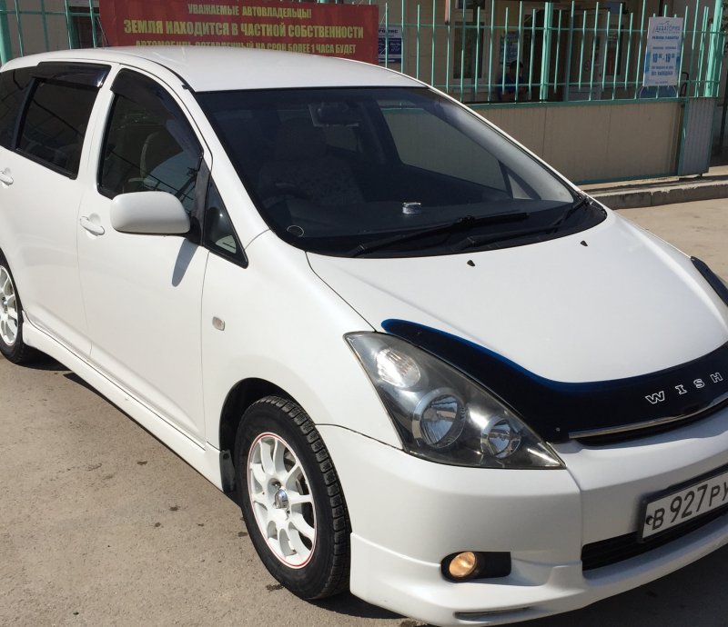 Toyota Wish 2003 г.
