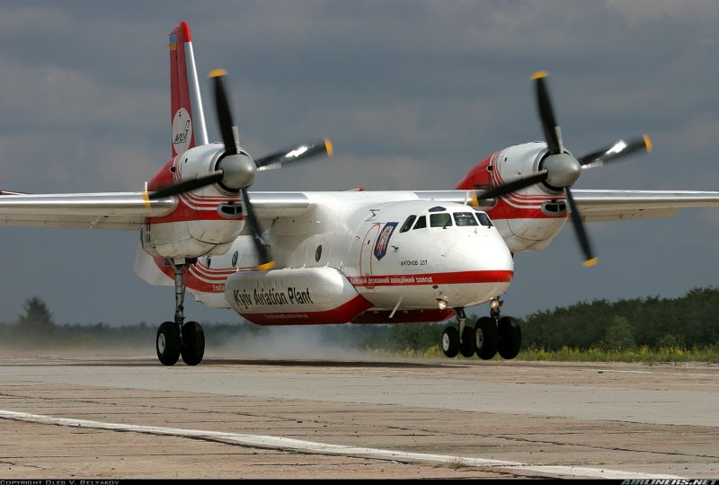 Антонов АН-32 МЧС