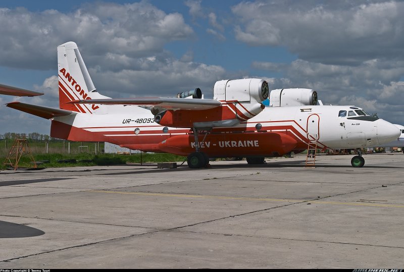АН-32 ВВС Украины