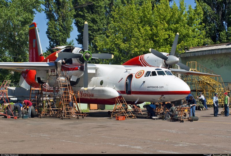 АН-32п пожарный