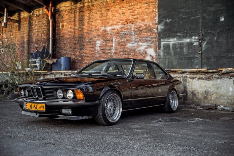 BMW e24
