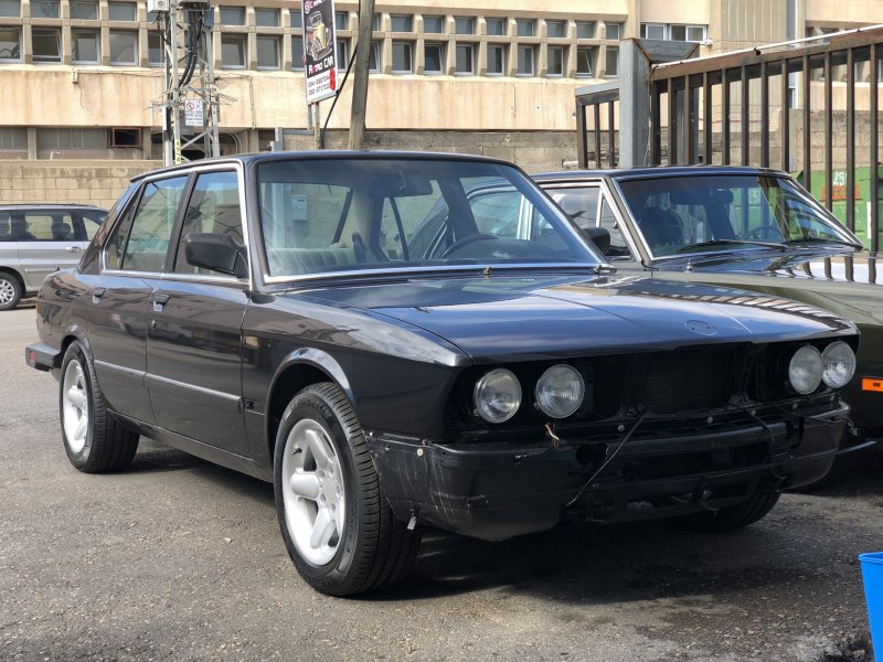 BMW m5 акула
