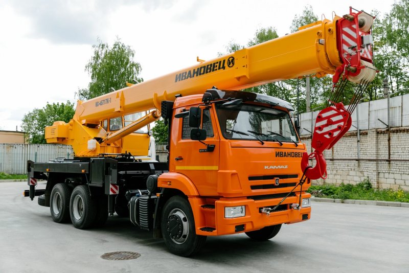 КАМАЗ КС-45717к-1