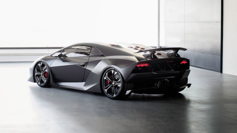 Руль Lamborghini Sesto elemento