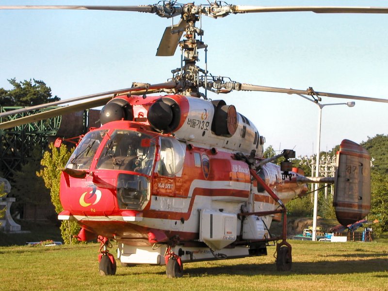 Ка-32 шасси