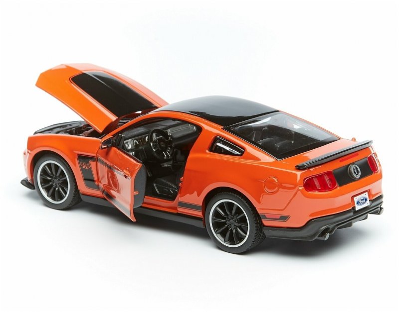 Ford Mustang Boss 302 1/24