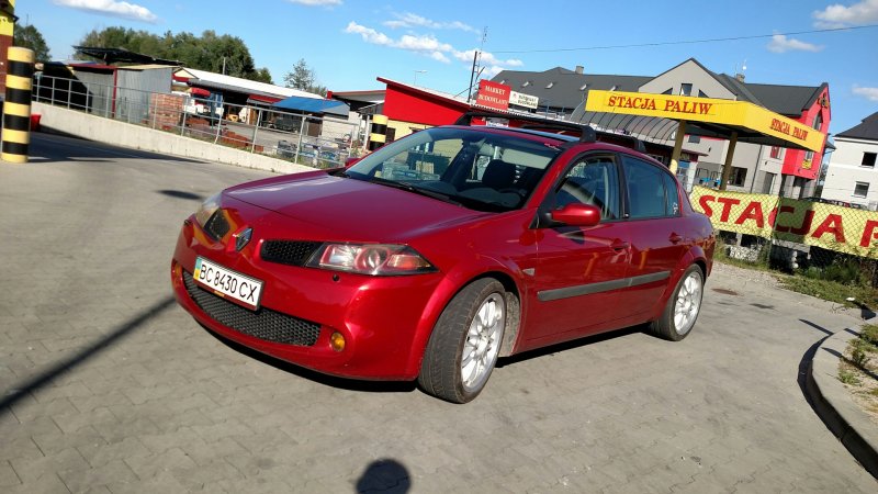 Renault Megane 2 RS sedan