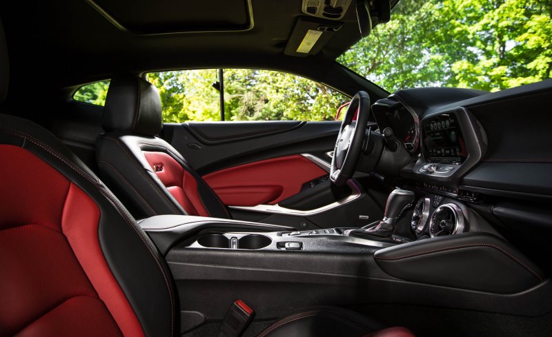 Chevrolet Camaro 2014 салон