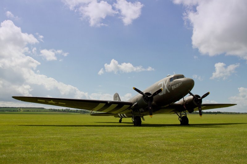 Самолет с-47 Дуглас