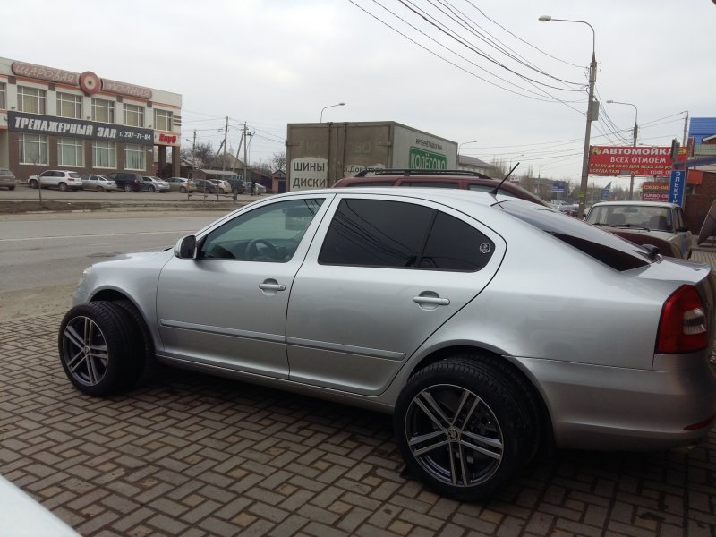 Octavia a5 r17 225/55